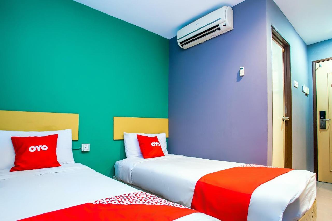 โอโย 89688 อะลอร์ สตรีท โฮเต็ล Hotel กัวลาลัมเปอร์ ภายนอก รูปภาพ
