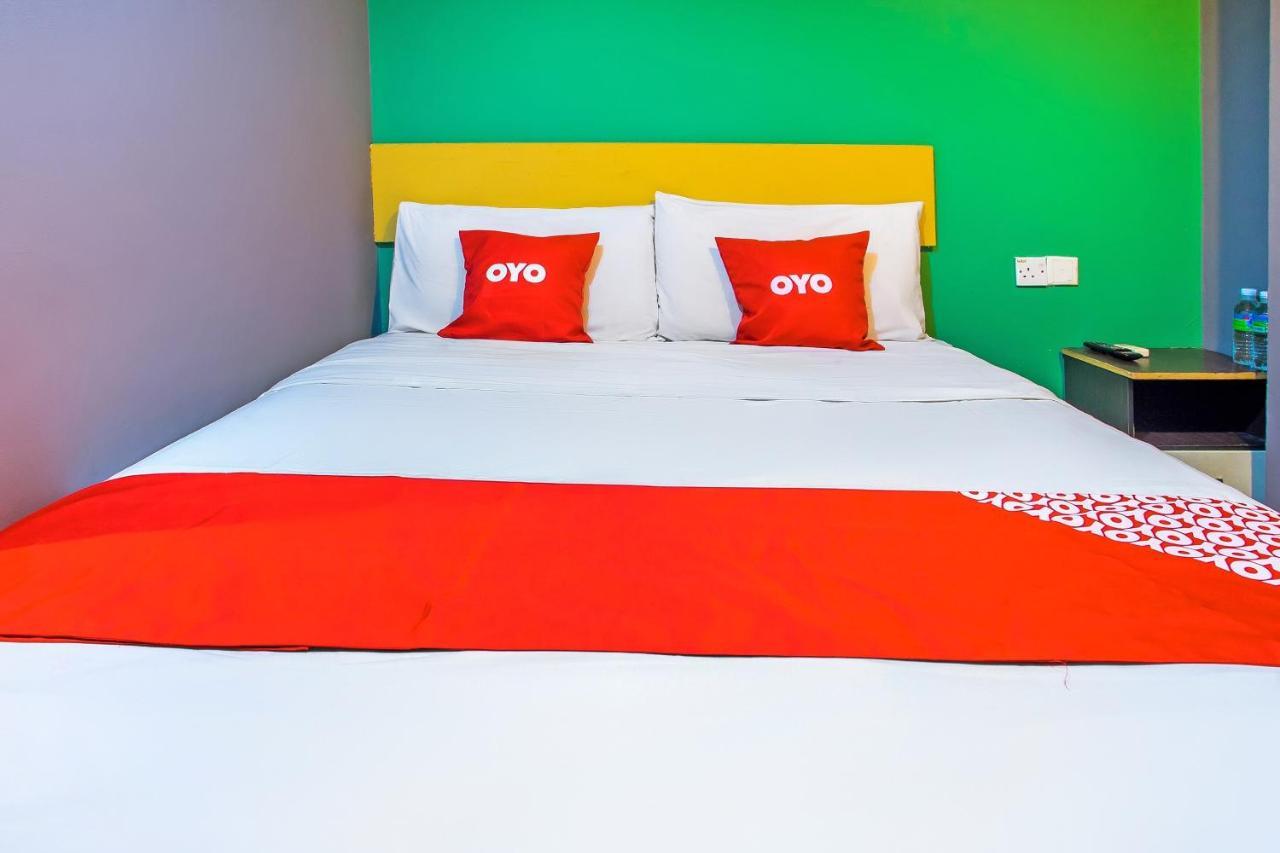 โอโย 89688 อะลอร์ สตรีท โฮเต็ล Hotel กัวลาลัมเปอร์ ภายนอก รูปภาพ