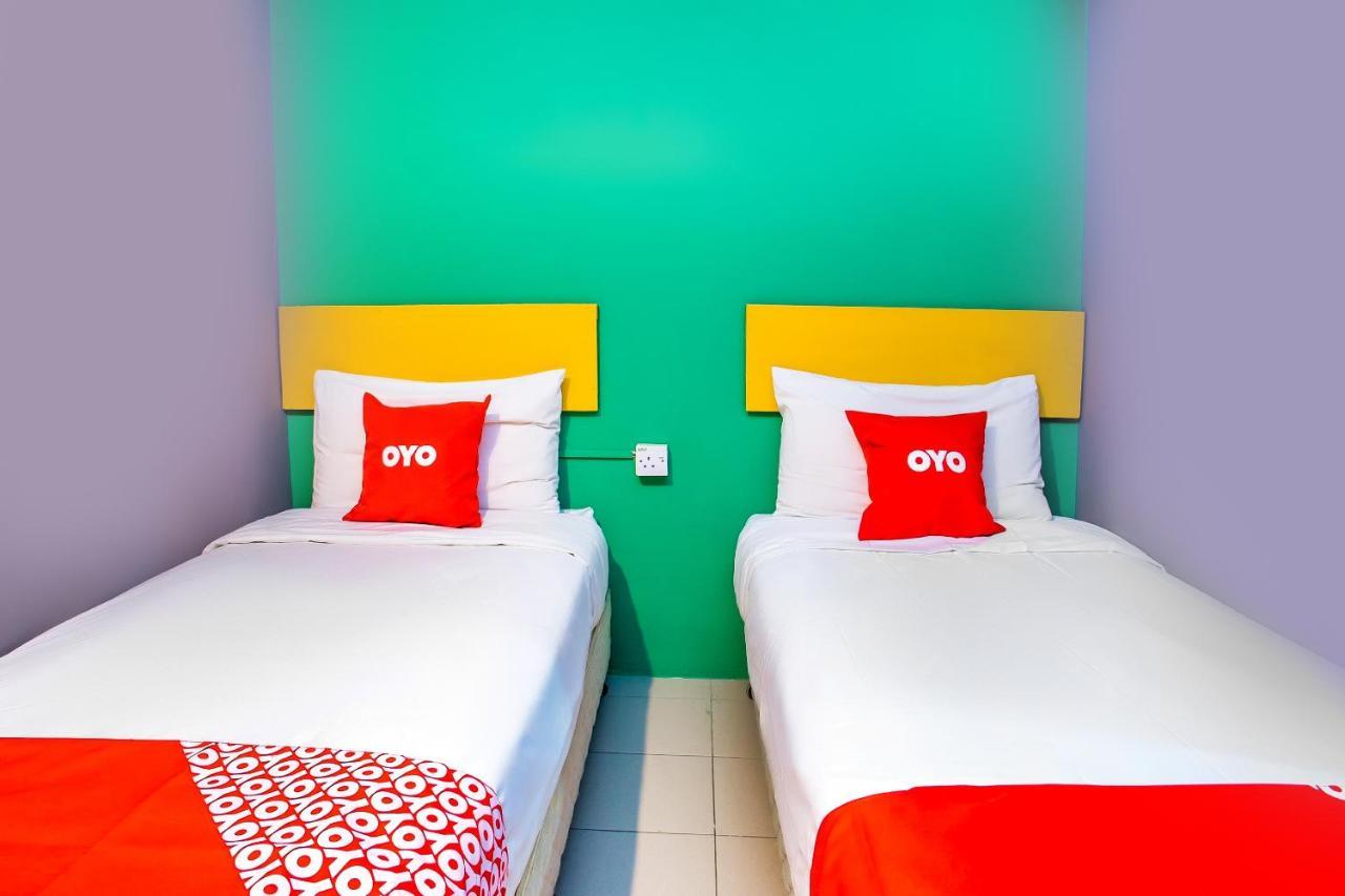 โอโย 89688 อะลอร์ สตรีท โฮเต็ล Hotel กัวลาลัมเปอร์ ภายนอก รูปภาพ