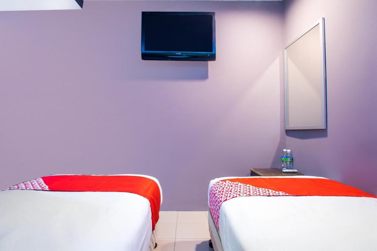 โอโย 89688 อะลอร์ สตรีท โฮเต็ล Hotel กัวลาลัมเปอร์ ภายนอก รูปภาพ