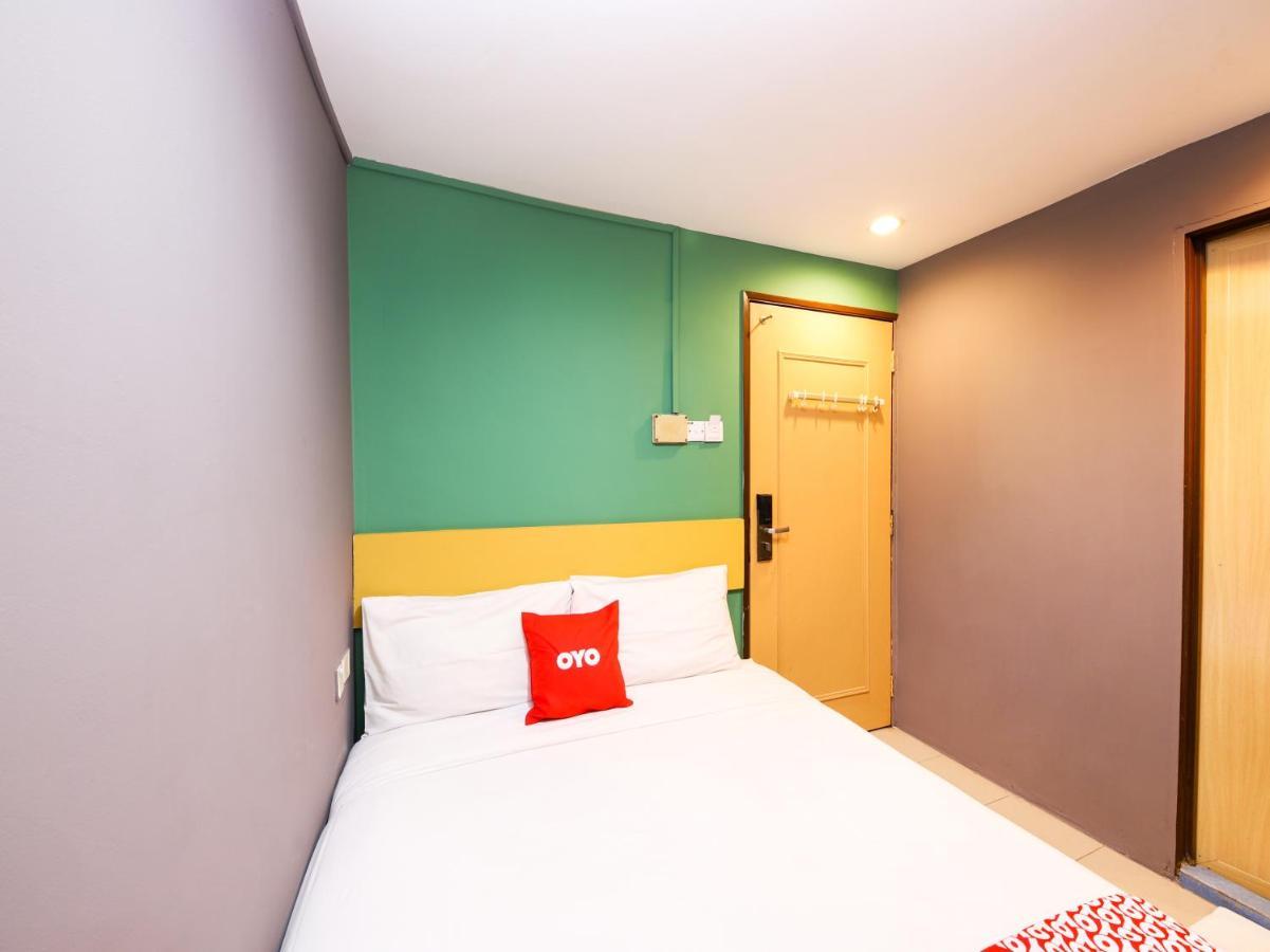 โอโย 89688 อะลอร์ สตรีท โฮเต็ล Hotel กัวลาลัมเปอร์ ภายนอก รูปภาพ