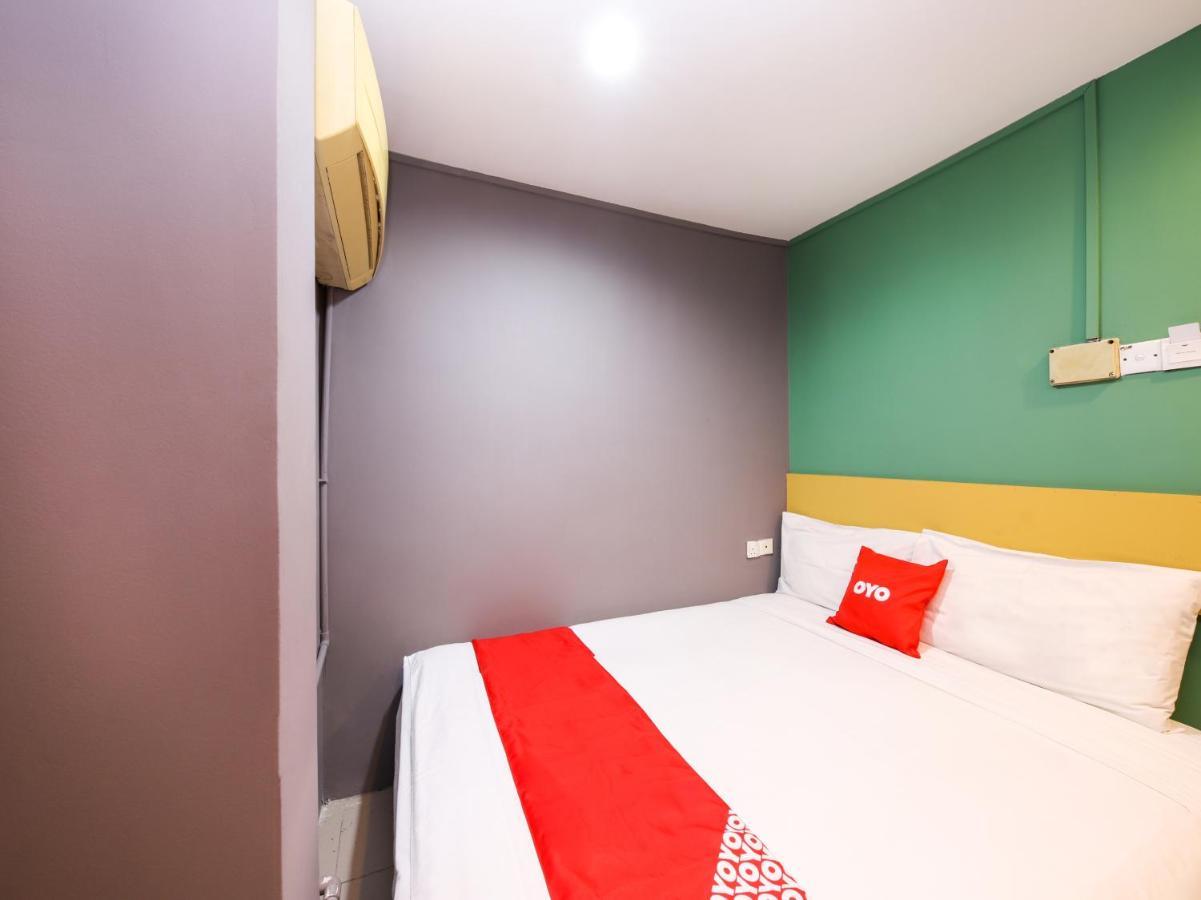 โอโย 89688 อะลอร์ สตรีท โฮเต็ล Hotel กัวลาลัมเปอร์ ภายนอก รูปภาพ