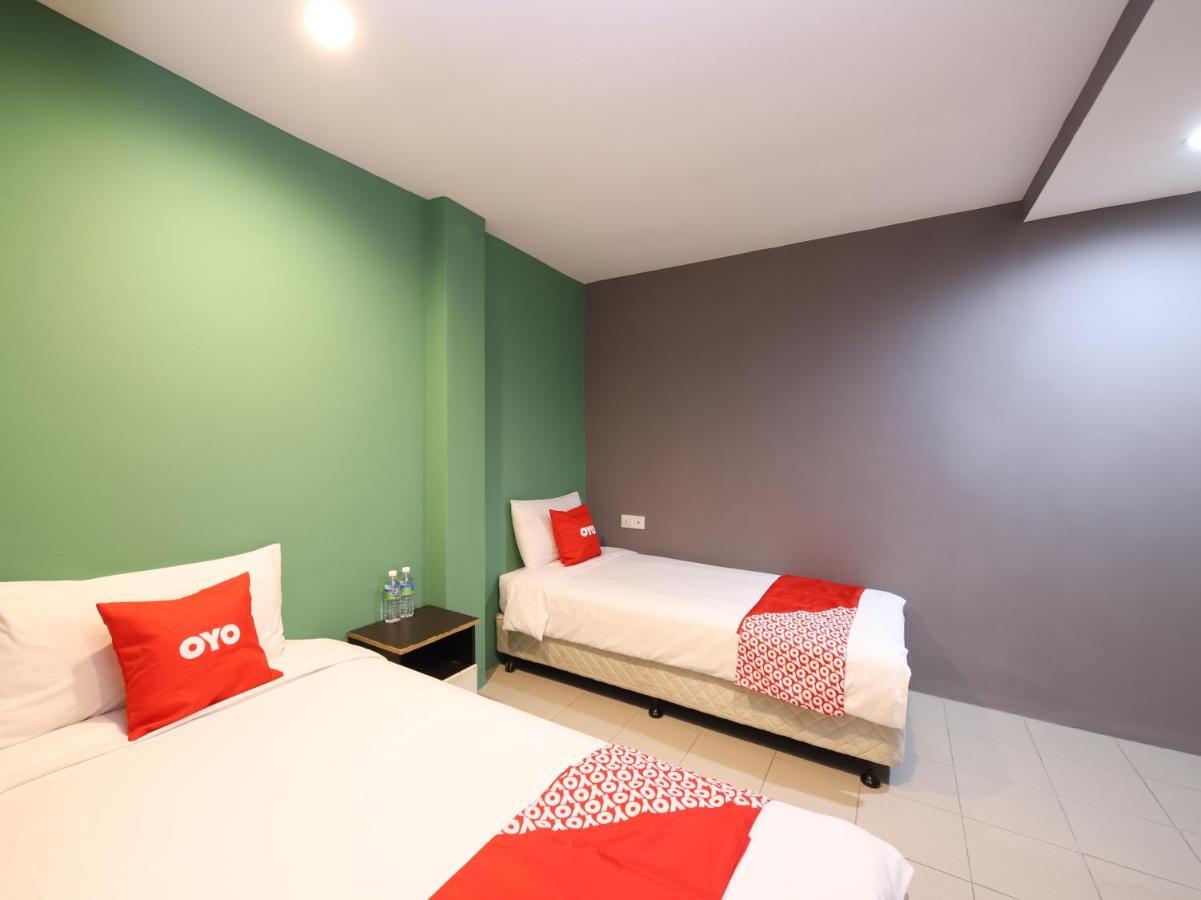 โอโย 89688 อะลอร์ สตรีท โฮเต็ล Hotel กัวลาลัมเปอร์ ภายนอก รูปภาพ