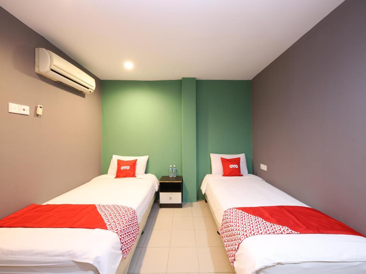 โอโย 89688 อะลอร์ สตรีท โฮเต็ล Hotel กัวลาลัมเปอร์ ภายนอก รูปภาพ