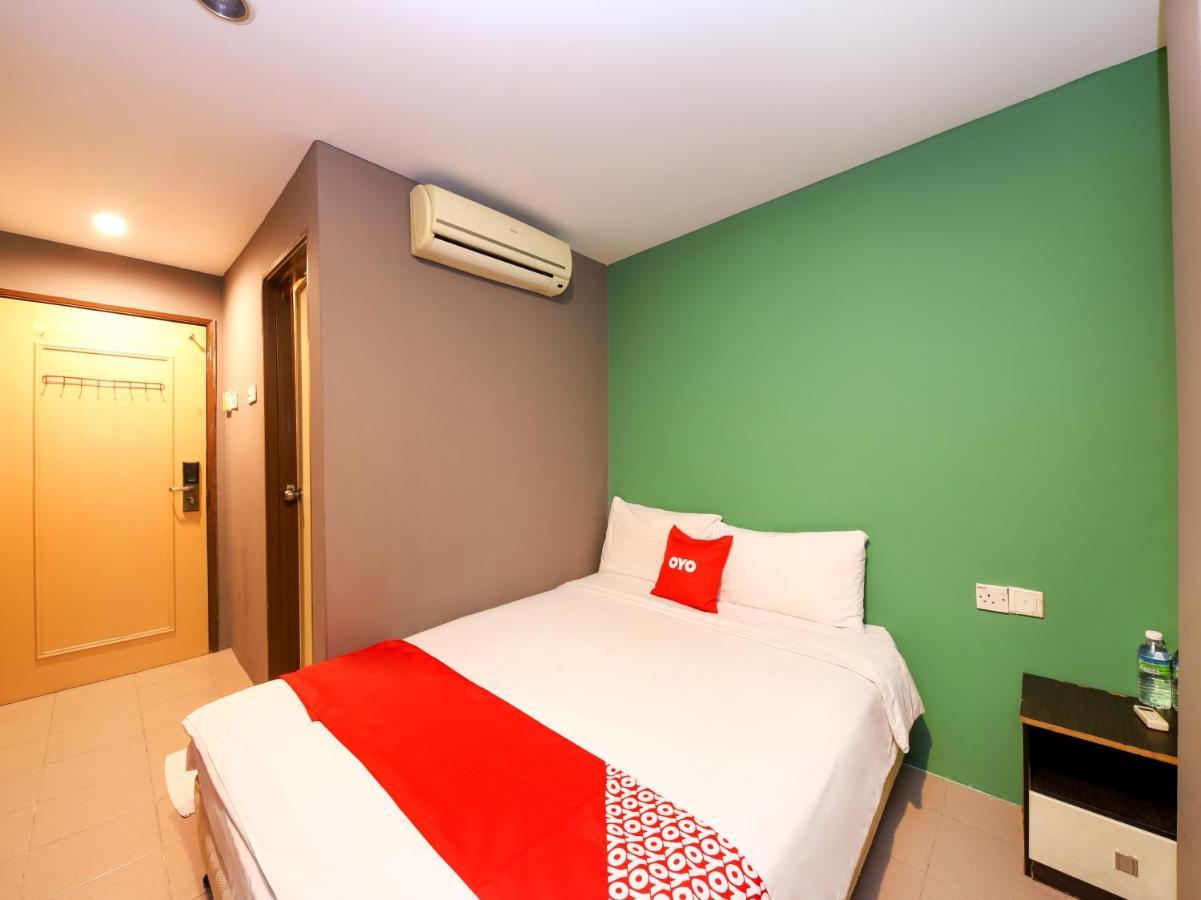 โอโย 89688 อะลอร์ สตรีท โฮเต็ล Hotel กัวลาลัมเปอร์ ภายนอก รูปภาพ