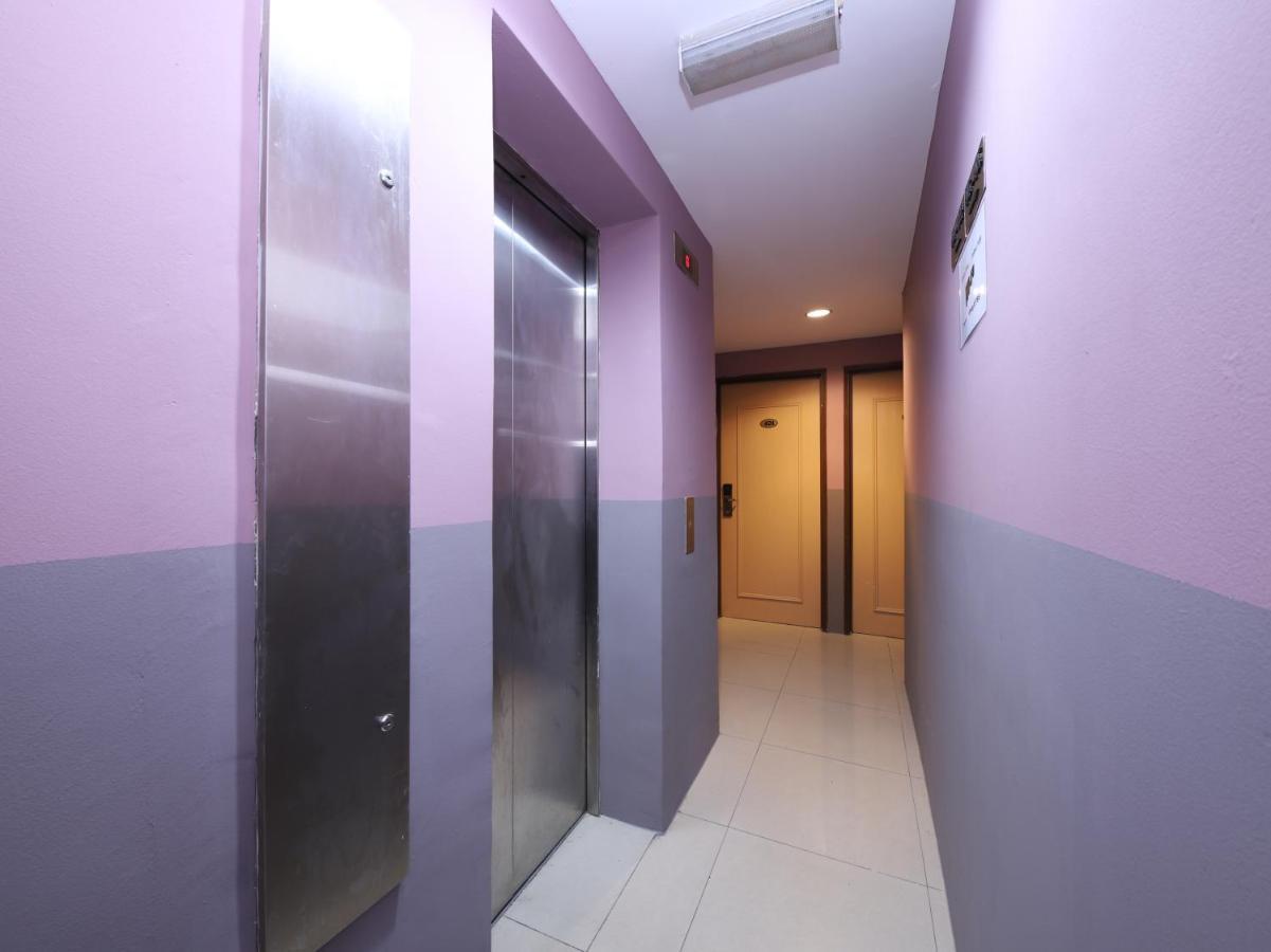 โอโย 89688 อะลอร์ สตรีท โฮเต็ล Hotel กัวลาลัมเปอร์ ภายนอก รูปภาพ
